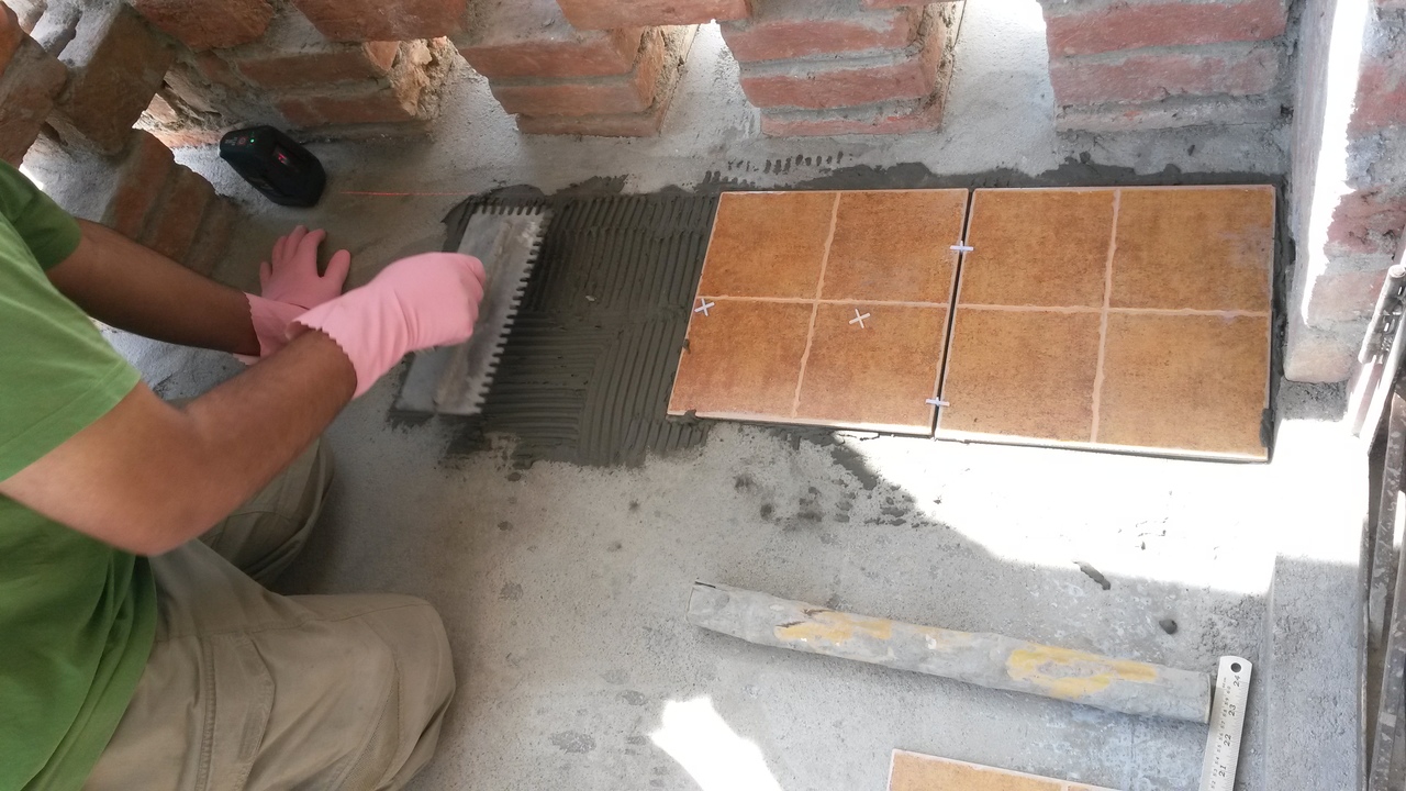 Tiling the front porch